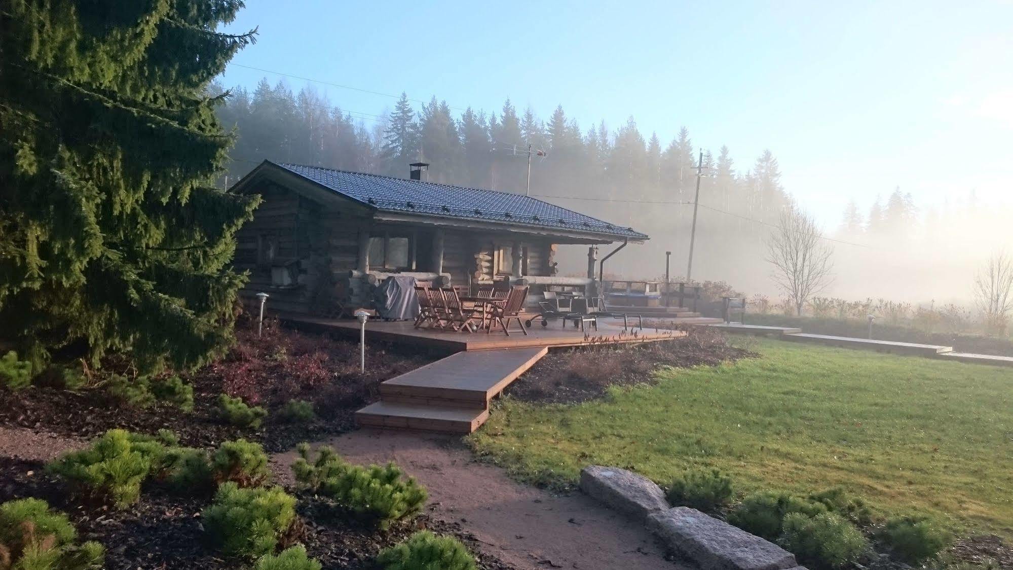 Villa Kivikoski Pyhtaa Экстерьер фото